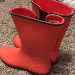 Sperry rain boots size 9